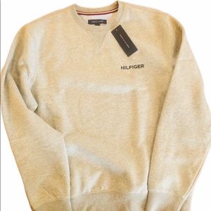 Tommy Hilfiger sweat shirt new with tags